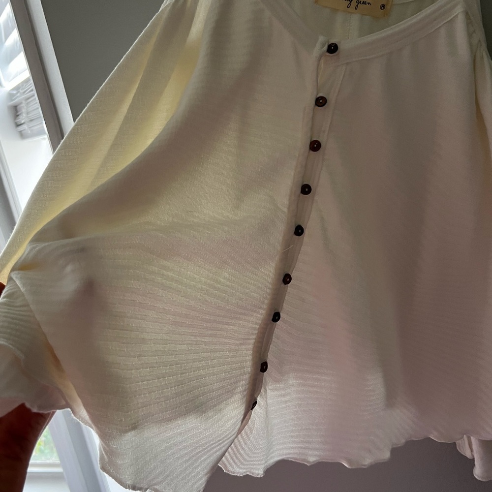 White Tank - Picture 2 of 2
